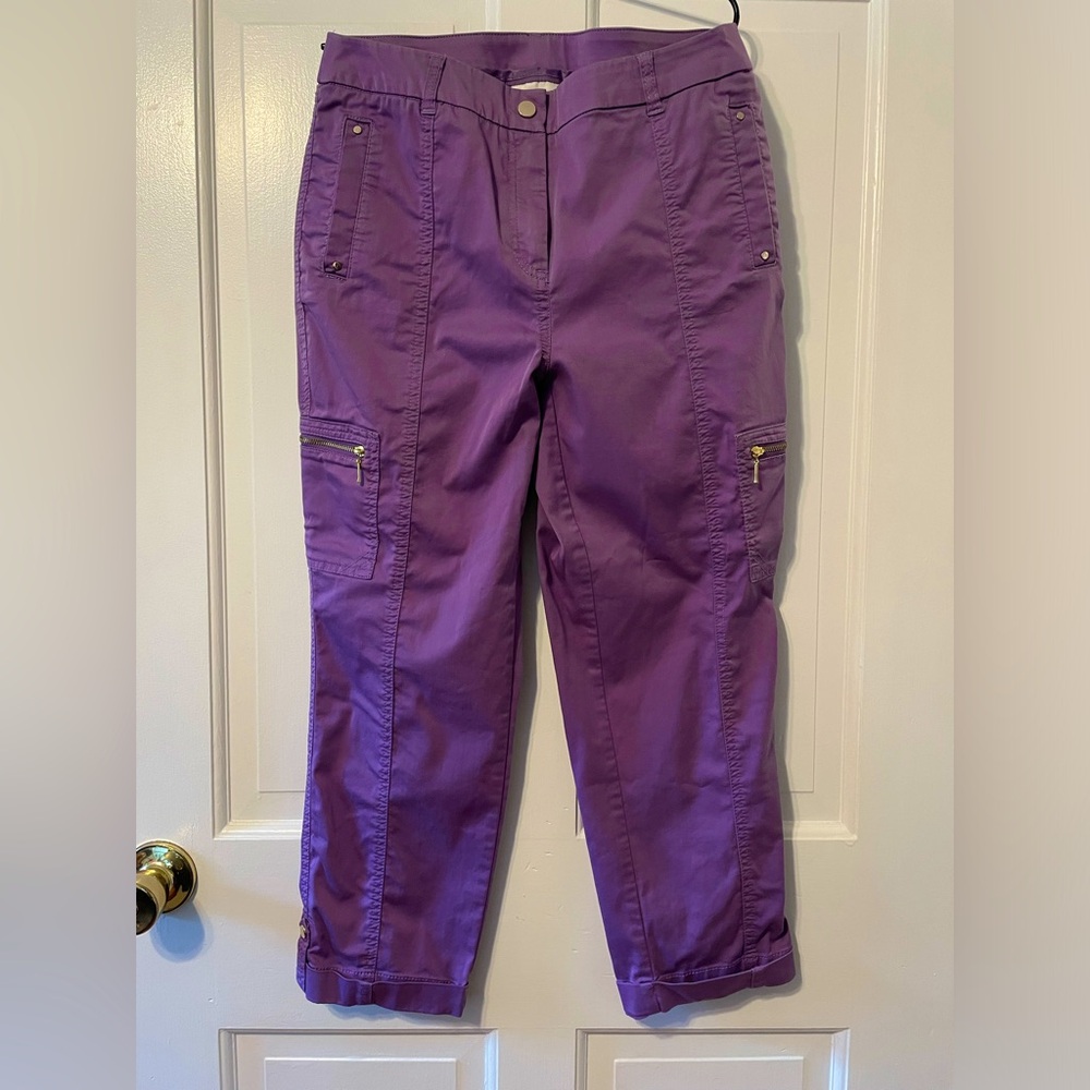 NWOT Size 0 Chico’s Baggy Cropped Purple Pants